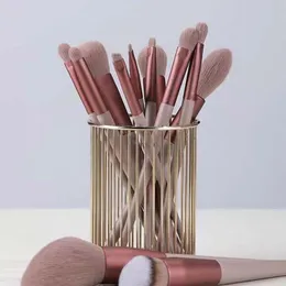 13 Soft Bristle Makeup Zestaw pędzla Przenośne miękkie puszyste podkład Blush cień do powiek luźne makijaż