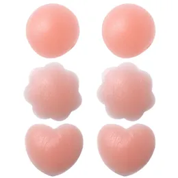 Cool Reusable Self Adhesive Silicone Breast Nipple Cover Bra Pad Invisible Petals Pastie Accessories Stickers 1/3 Pairs 220514