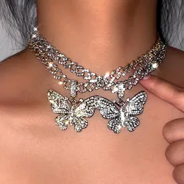 Kedjor Crystal Rhinestones Chunky Metal Cuban Choker Halsband för kvinnor Hiphop Big Butterfly Pendant Link Chain Jewelrychains