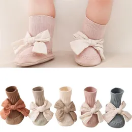 Spring Autumn Baby Girls Socks Född Baby Bowknot Socks Spädbarn Baby Socks Anti Slip Soft Cotton Floor Sock Shoes 220514