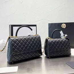 22Ss Bolsa Feminina com Alça Co Bolsa Alta Qualidade Pele de Bezerro Caviar Preto Bolsas de Designer Bolsa de Ouro Ferragens Com Corrente de Couro Corpo Cruzado