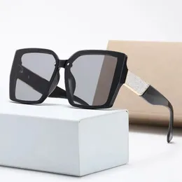 Occhiali da sole designer uomo femminile occhiali da orologio da esterno in modo quadrato classico occhiali da sole unisex protezione UV