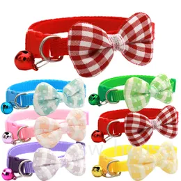 Hundehalsbänder mit Bowknot und Glocken 6 Farben Welpen Kätzchen Verstellbarer Kragen Party Hochzeit Haustiere Accessoire