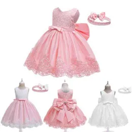 Free Ship New Baby Dress Lace Flower Christening Gown Baptism Clothes Newborn Kids Girls Birthday Princess Infant Party Costume G220506