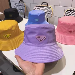 Mode Klassisk Designer Bucket Hat Herr dam Kepsar strandhattar för kvinnor hopfällbara floppy-monterade hattar sommar solskydd visir vattentät Tyg