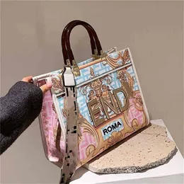 Fabrik direkt opererad butik 50% rabatt på 2023 nya trendiga handväskor explosiva modeller hand graffiti färgmålning tryckning kvinnor lyxiga handväska