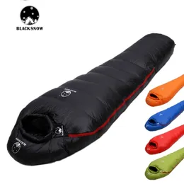 ブラックスノーアウトドアキャンプ寝袋非常に暖かいダウン充填大人のミイラスタイル寝袋 4 季節キャンプ旅行寝袋 220721