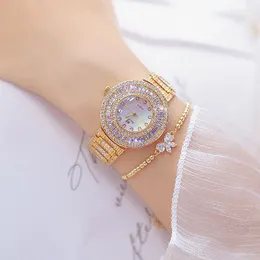 Orologi da polso 2022 Orologio piccolo da donna Cute Pearl Shell C Orologi da donna di lusso in oro Fashion Steel Mesh Strass Sweet Style Quartz