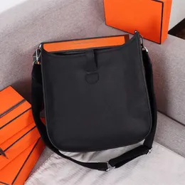 Lüks Tasarımcı Çanta Tote Çantalar Crossbody Bag Kadın Çanta Elçisi Çanta Omuz Çantası Çanta Deri Tuval Dış Cep Moda Mektubu Çapraz Vücut Çantalar Çanta 40995