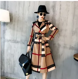 Thickened autumn and winter women's lapels in the long simple color matching retro plaid coat temperament windbreaker 220812