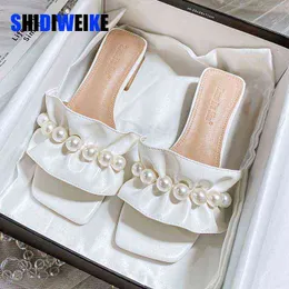 Fish Mouth with Pearl Border Slippers Ruffles Sandals Large Size Slippers Summer Sandalias De Verano Para Mujer Shoes Ad1900 220519