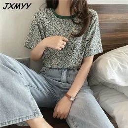 Koreańska kwiecista krótka koszulka damska panie Słodka i elegancka koszula retro Slim Fashion Spring and Summer Jxmyy 210412