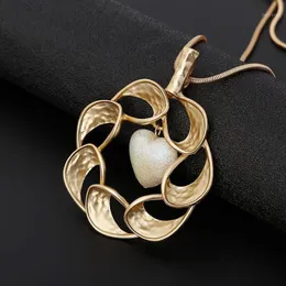 Anhänger Halsketten Vintage Gold Farbe Collare Halskette mit Perle Goth Schmuck für Frauen 2022 Trend Suspension AnhängerAnhänger