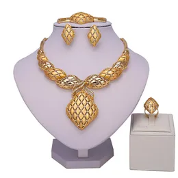 Brincos de decote Conjunto de Jóias de Custome para Casamento Nigeriano 2023 Dubai Gold DesignJewelry Wholesale