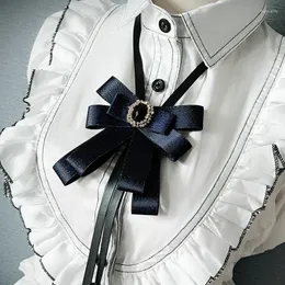 Båge slipsar eleganta män kvinnor nack krage skjorta slips cravat strasslegering bröllop jul slips brittisk uniform band pin bowtie fier22