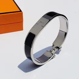 Pulseira de fivela de prata de aço inoxidável de designer de alta qualidade, joias da moda para pulseira masculina e feminina