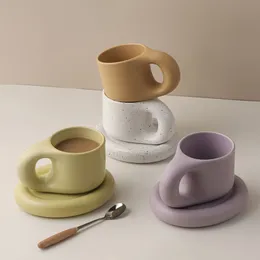 Cups Saucers Mug Creative Ins Coffee Cup Cute Drink Cup Ceramic Cup Presentlåda Set