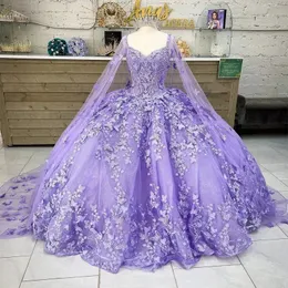 Lila lavendelfjäril quinceanera klänningar med cape snörning korsett applikation söt 16 klänning mexikanska prom klänningar 2022 vestidos de xv anos