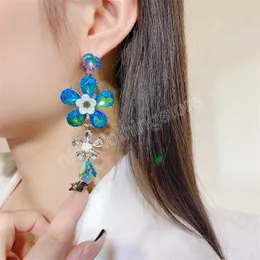 Orecchini pendenti con fiore di cristallo di lusso coreano per donne, ragazze, moda, pendenti lunghi con gocce d'acqua, regali di gioielli per feste