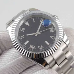 Uxury Watch Date GMT Sapphire Silver Dial Wristwatches Glass Roman Number 40mm Luminous Miyota 8215 Automatisk rörelse Män vaktlz7g