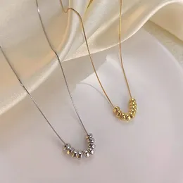 2022 mode damer liten ring sträng design hänge halsband kall vind guldpläterade hantverksmycken för släktingar och vänner kommer inte att blekna festpunkstil