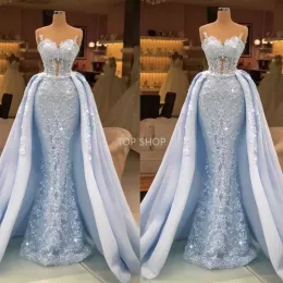 Abiti da sera a sirena azzurri di lusso con scollo a cuore senza maniche in pizzo con applicazioni di abiti da sposa per feste da donna 2022