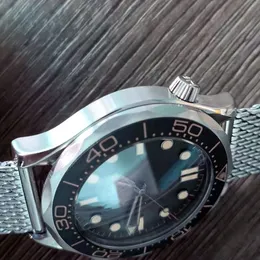 Ceramic Bezel Watch Nttd 42mm Brak czasu na śmierć Men Orologio Sapphire Mens Watches Automatyczny ruch mechaniczny Montre de Luxe Watch James Bond 007 Luksusowy Watchese8Ex