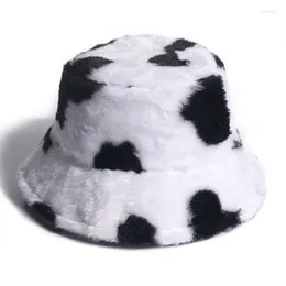 Beanie/Kafatası Kapakları Kırmızı Siyah Beyaz İnek Deseni Sonbahar Kış Peluş Peluş Sıcak Kova Kadın Alışveriş Seyahat Açık Şapka Şapka Kapağı Delm22