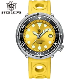 Steeldive SD1975 Arrivo Blue Hole Rubber Band Acciaio inossidabile 316L Orologio da uomo di grandi dimensioni Orologio automatico Tuna Can Diver 220407