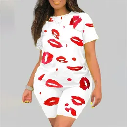 Plus storlek 5xl Tvådeluppsättning för kvinnor Summer Tracksuit Lips Short Sleeve Shorts Sweat Suit 2 Piece Outfits Matching Set 220526