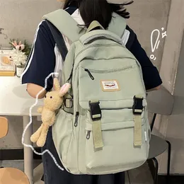 防水ナイロン女性バックパック韓国の日本のファッション女子生徒学校バッグマルチレイヤーシンプルセンス旅行バッグ220602