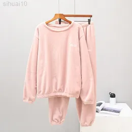 Vrouwen Kış Flanellen pijama seti polar pijama nachtkleding Homewear Dikke Warne Fluwelen Vrouwelijke Pak Sonbahar Sweatshirt Dames Pijama L220803