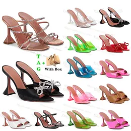 샌들 amina amina muaddi begum crystal-vellished pvc pumps 드레스 신발 스풀 스틸 레토 힐 샌들 여성 고급 클럽 웨딩 파티 작업 디자이너 하이힐 슬리퍼