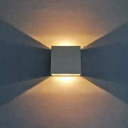 벽 램프 알루미늄 정사각형 조명 6W 위로 아래로 LED 흰색/검은 현대 가정 조명 장식 Sconce Lampwall