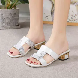 スリッパgemengde Kleuren Leer Vrouwen Slippers Elegante Open Ondiepe Gestreepte Antislip Hoge Hoge Hakken Slides Designer Vis Mond Sandalen 220427