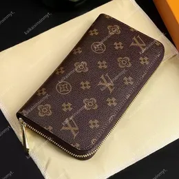 wholesale Designers Single Zipper WALLET the Most Stylish Way To Carry Around Money Cards And Coins Men Leather Purse Card Holder Long Business luxurys Women Wallet
