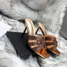 2022-toppkvalitet kvinno tofflor stilett klackar sandaler hyllar höga häl glider damer sommar lyxdesigner skor