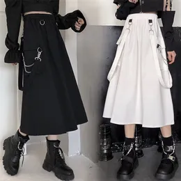 Houzhou Gothic Long Kjol Kvinnor Mall Goth Punk Chain Pocket Loose Strap Black High Waist Midi Grunge Harajuku Streetwear 220317