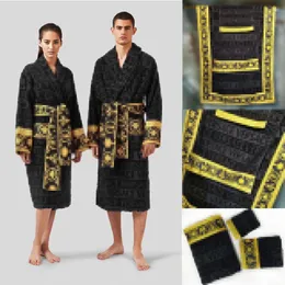 Unisex Nachtwäsche Kleid Baumwolle 100 % Handtuch 3-teiliges Set Outfits Herren Designer Luxus Klassischer Bademantel Kimono Warmer Bademantel Home Wear Bademäntel Klw1739