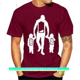 Zabawna zmęczona koszula Twin Dad Low Battery Pełna naładowanie Tshirt Summer Men Tshirt krótkie rękawie 220702