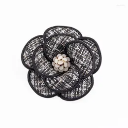 Pins Brooches High-end Vintage Fabric Camellia Flower For Women Fashion Suit Cardigan Lapel Corsage Badge Jewelry Gifts Seau22