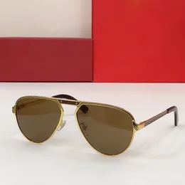 패션 카르티 디자이너 Cool Sunglasses Carti Mans Sunglasses 안티 자외선 브러시 샴페인 골드 마감 금속 연마 된 황금 나사 조종사 모양