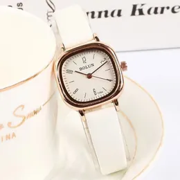 Роскошные женские часы дизайнерские простые темпераментные квадратные часы женская легкая ниша.