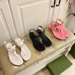 Luxury designer Slides 2022 summer leather low heel sandals clip toe fairy style female thick chain herringbone beach roman shoes size 35-43