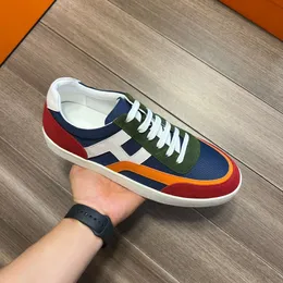 Scarpe da uomo di alta qualità scasual Sneaker abbellimentoScarpa casual da uomo realizzata in tela pregiata e pelle di pecora kjhk00002