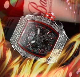 Famoso clássico de luxo Moda Crystal Men Men Watches 43mm Moda de borracha Diamantes anel Calendário Bracelete de alta qualidade Casais Relógio