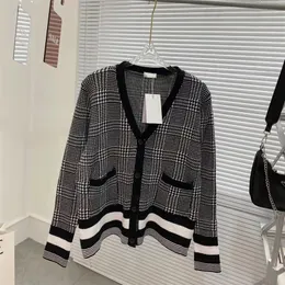 Höst och vinter New Thousand Bird Check Stripe Color Matching Check Butted Sweater Coat Cardigan