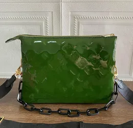 Designer Embossing Baguette Leather Chain Single-Shoulder Bag Women High Quality High Capacity Zipper Design Fashion Womens Luxury Brand Handbag