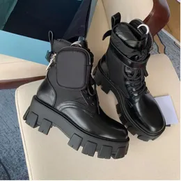 2022 botas Martin novas costura preta fundo grosso estilo britânico fivela de cinto salto grosso botas de tornozelo