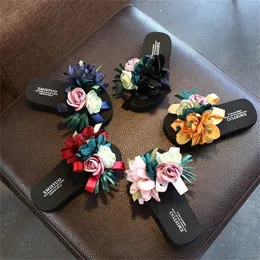 Yaz Slip Olmayan Çocuklar S flip Flops Kızlar Moda Plaj Ayakkabı Tim Sandalet Kadın Çiçek Terlik Kadınlar Giymek 220618